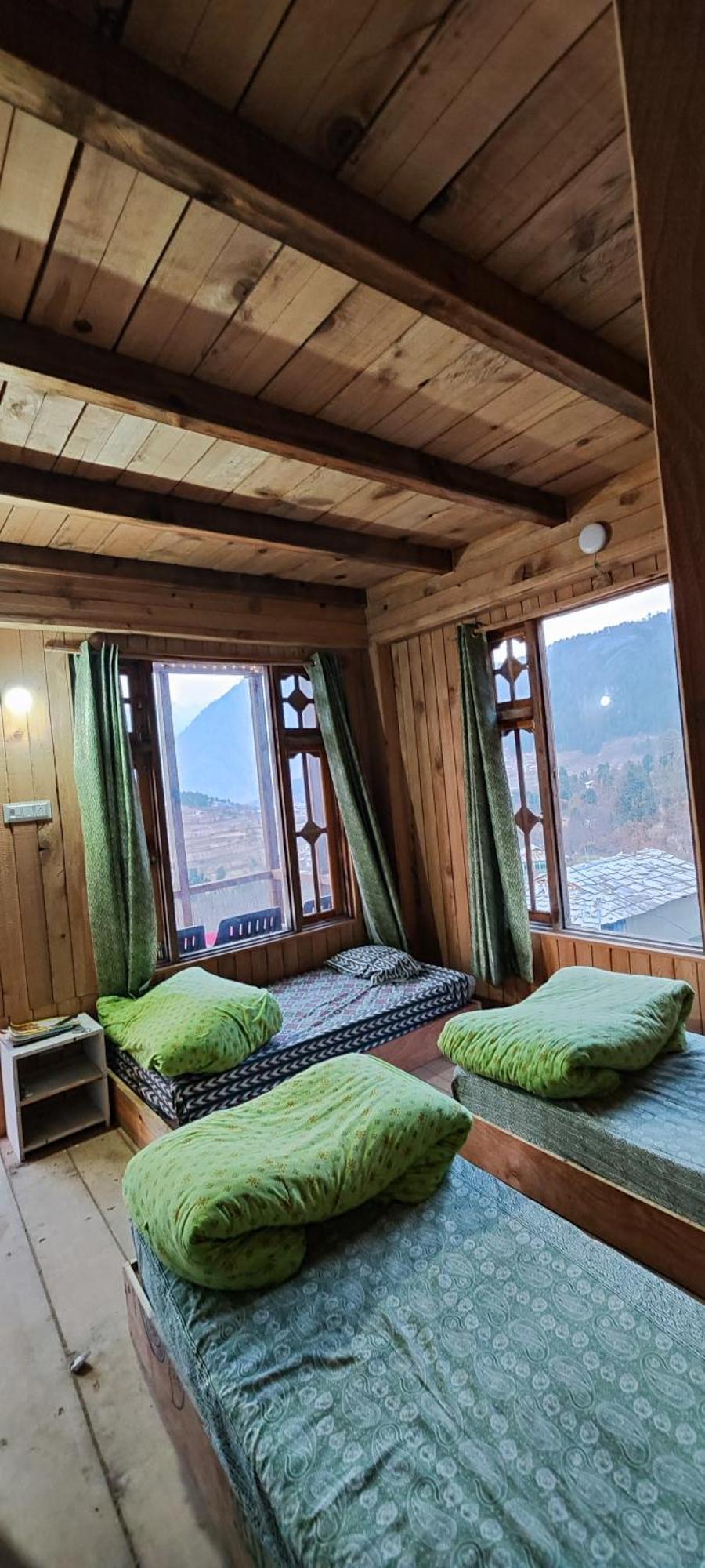 Sainj Sukun Hostel מראה חיצוני תמונה